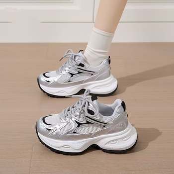 Női vastag talpú dad sneakers, fehér, 2025-ös modell, mindennapi viseléshez és edzéshez