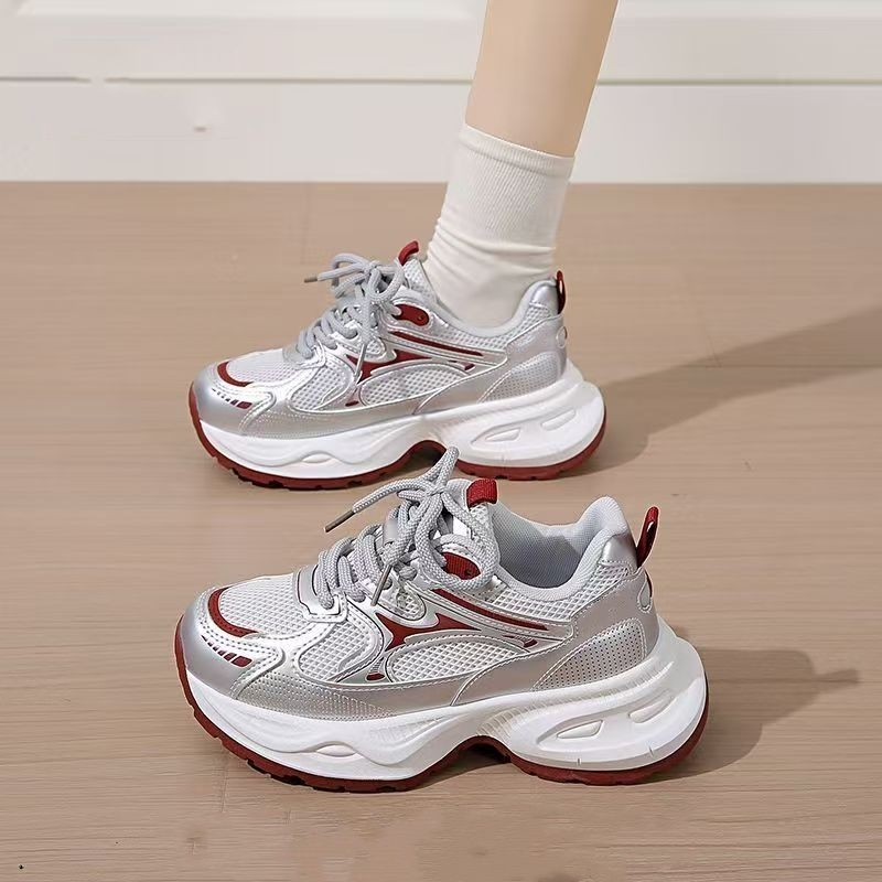 Női vastag talpú dad sneakers, fehér, 2025-ös modell, mindennapi viseléshez és edzéshez
