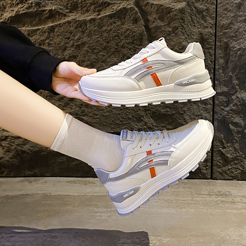 Női sportcipők koreai stílusban, tavasz 2025 – vastag talpú sneakers mindennapos viselésre