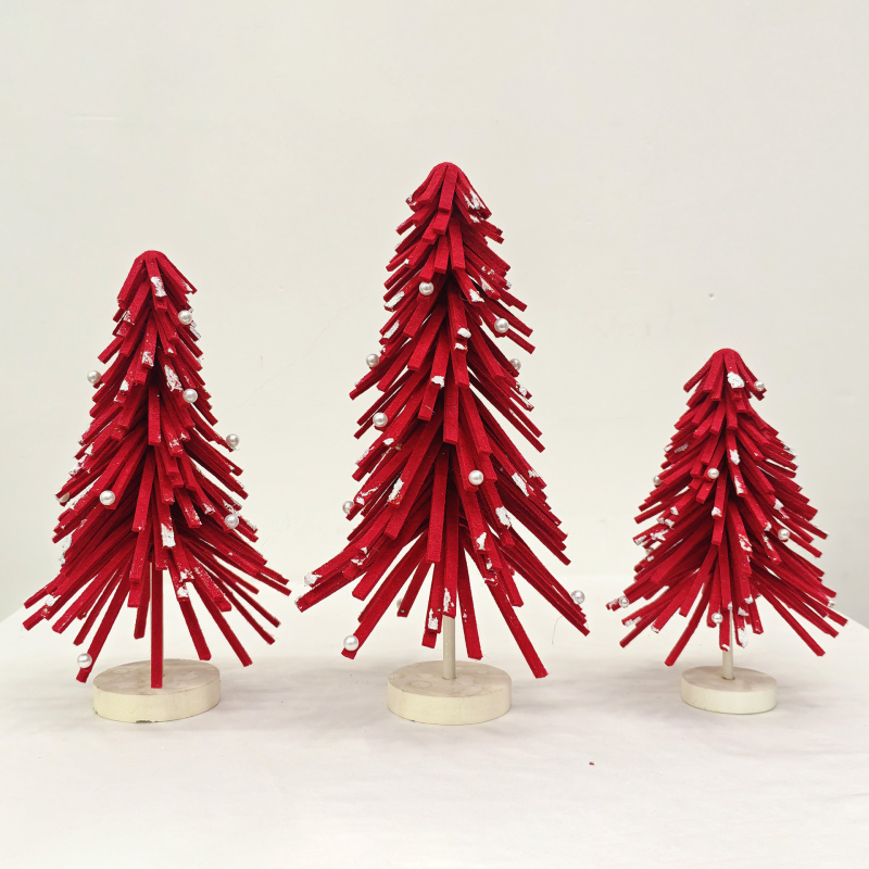 Brăduț miniatural de Crăciun – ornamente pentru masă, decor pentru o scenă mică