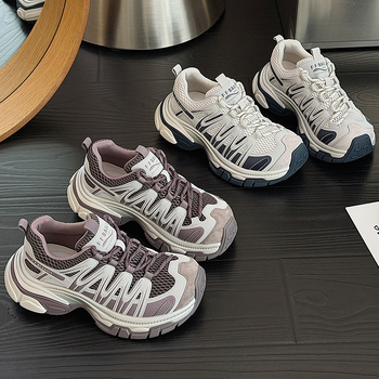 Nove ženske tenisice u stilu dad sneakers s debelim potplatom, proljeće 2026, lake i casual za trčanje i planinarenje, s dizajnom za povećanje visine