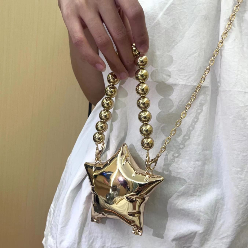 Mini metalna torbica za usne s cvjetnim motivom, crossbody torba za žene