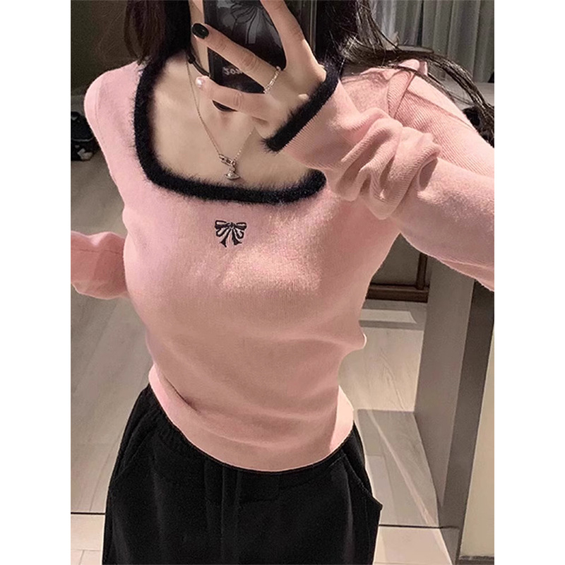 Korejskog stila uski kroj, cropped top s dugim rukavima i izvezenim uzorkom Derong tkanine, s četvrtastim izrezom za jesen-zimu