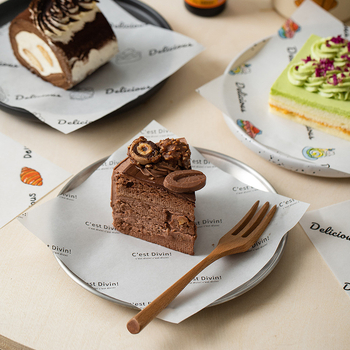 Hârtie de copt pentru tiramisu, 18 cm, antiulei, cu acoperire siliconică pentru deserturi și pâine