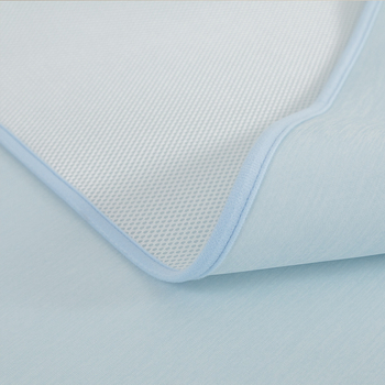 Covor răcoros din fibre ice silk, lavabil și pliabil, covoraș moale de vară cu husă pentru pernă