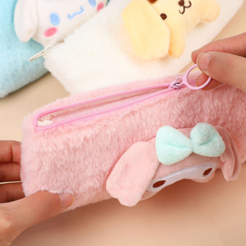 Penar plușat cu personaje Sanrio: Cinnamoroll, My Melody și Pompompurin – capacitate mare, rechizite pentru școală