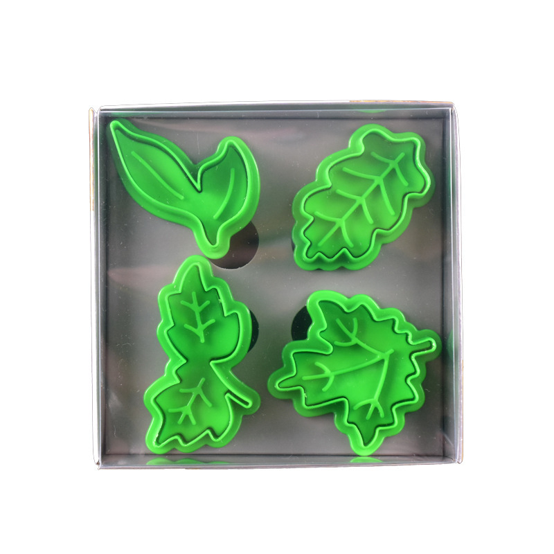 Set de 4 forme de biscuiți în formă de frunză din plastic