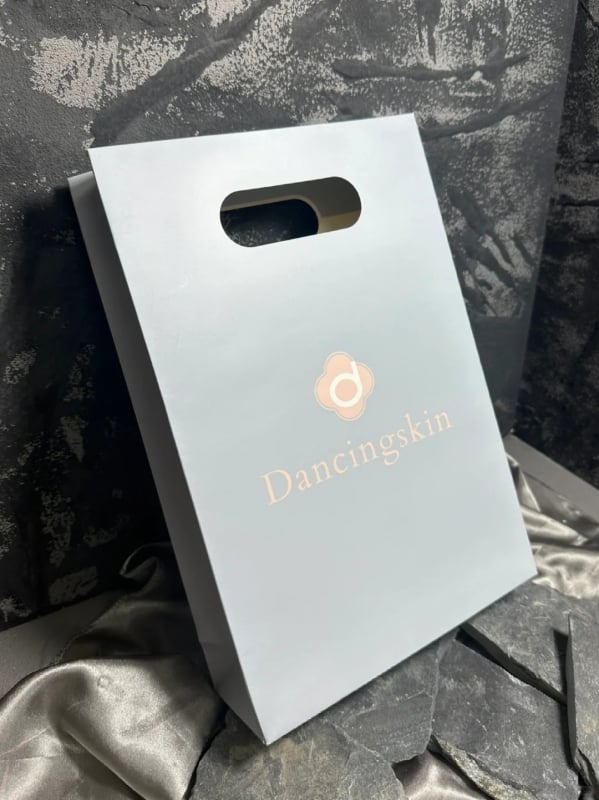 Geantă de bijuterii perforată, fără șiret, personalizabilă, geantă albă de cadouri pe carton alb, stil insta
