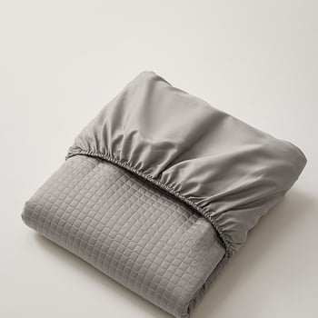 Protecție pentru saltea din bumbac 80S cu fibră CASTOR, strat quilted pentru pat