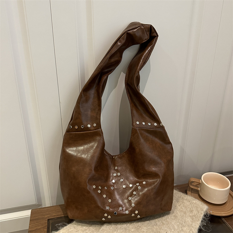 Torba Tote u ulično-retro stilu s personaliziranim zakovicama, punk stil torba preko ramena, velika zapremina, visokokvalitetna tekstura