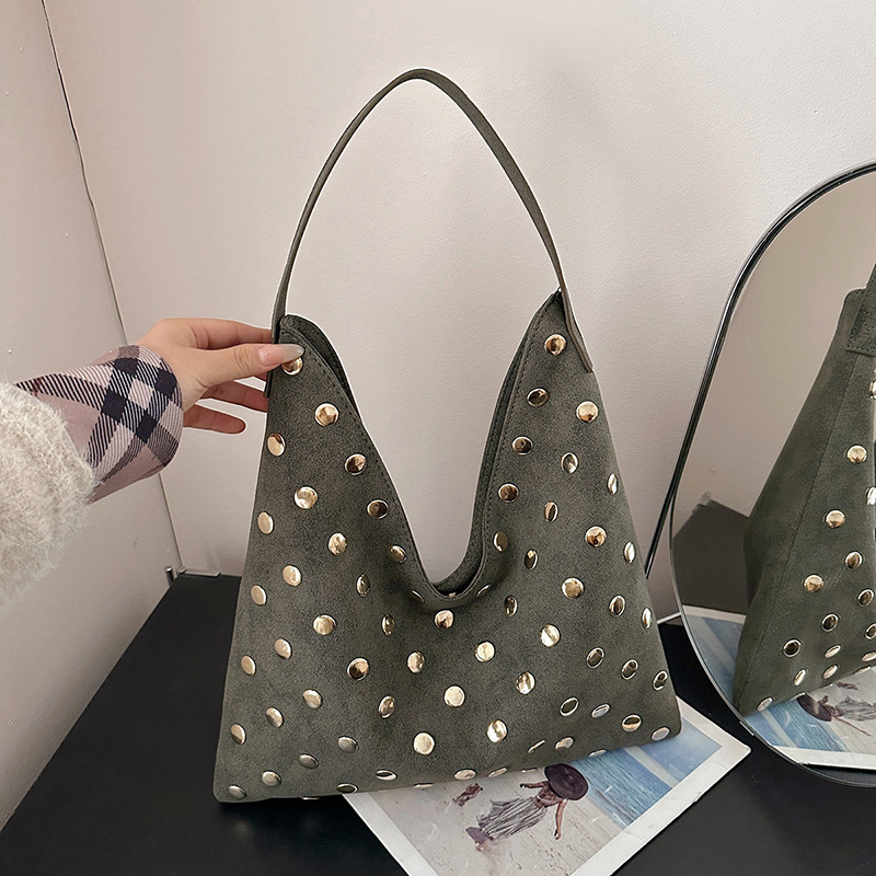 Nylon torba za rameno sa metalnim zakovicama, retro stil, visoka kvaliteta
