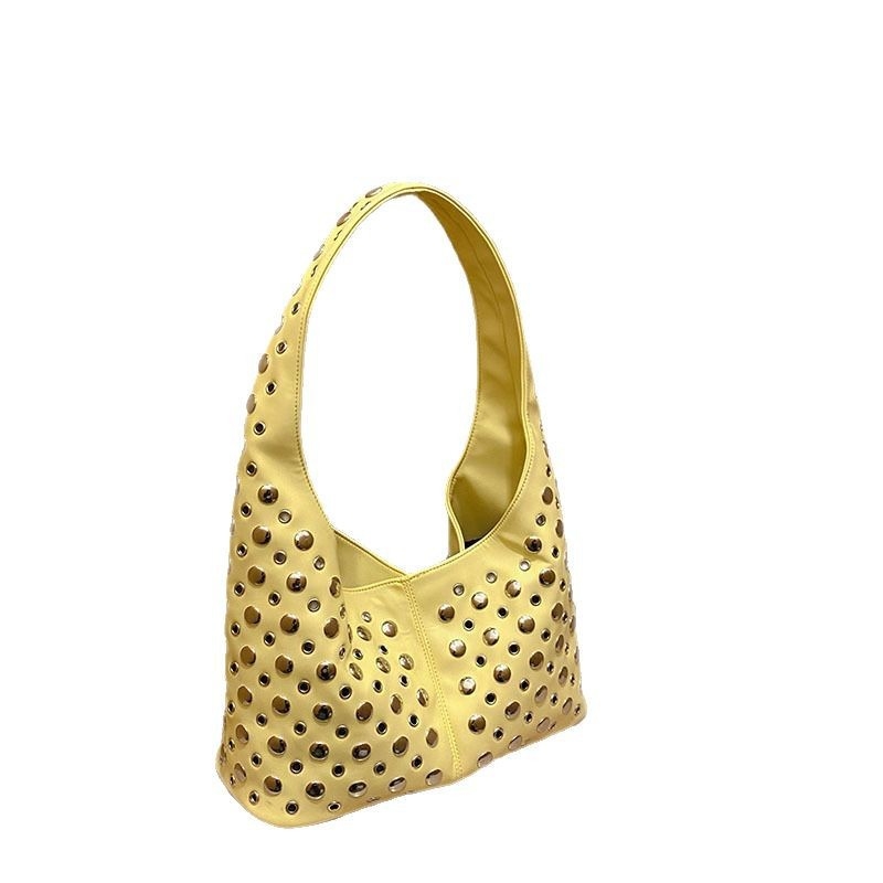 Ženska bucket torba s kružnim zakovicama, luksuzan izgled, punk stil, za rameno