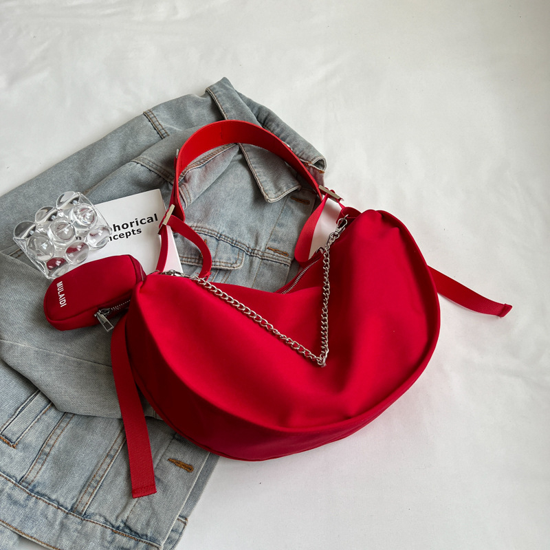 Torba velikog kapaciteta za žene, crvena platnena crossbody torba u stilu dumpling, proljeće-ljeto