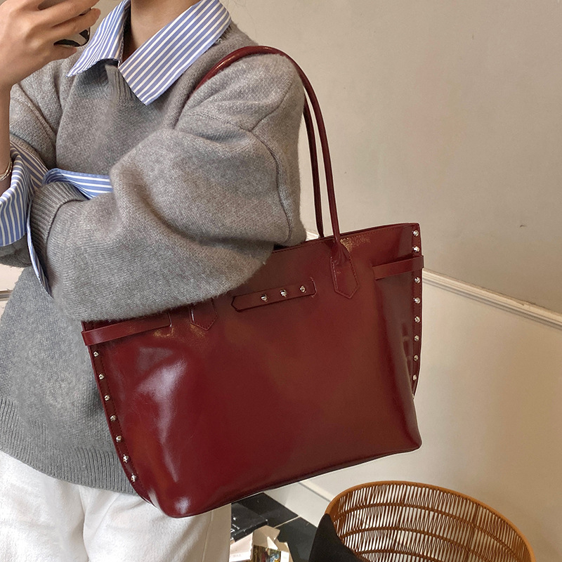 Retro torbica od umjetne kože s velikim kapacitetom, 2025 novi model za žene, torba preko ramena i tote