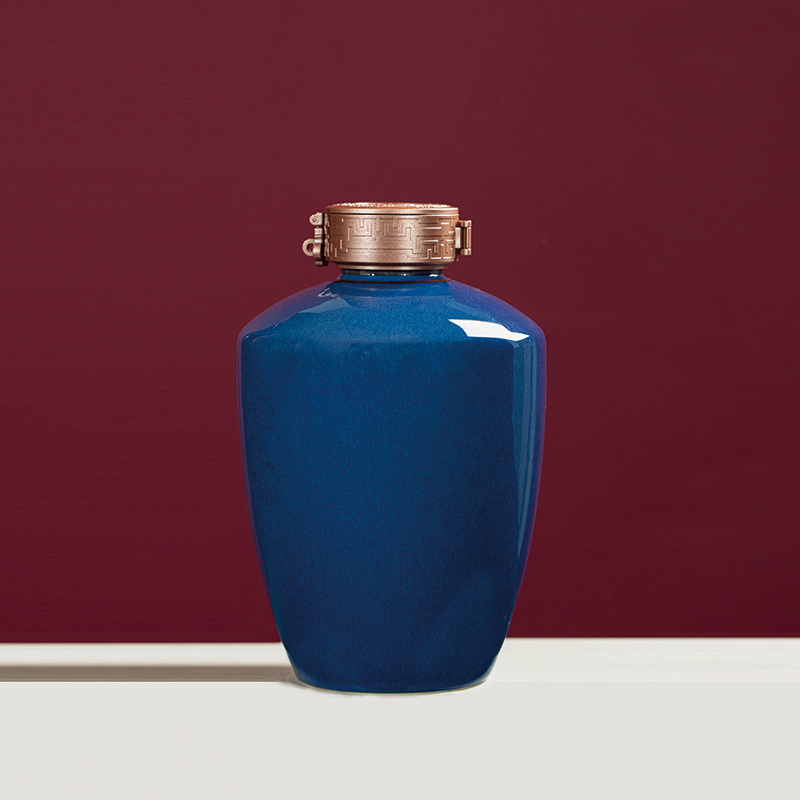 Vas ceramic pentru vin, sigilat, pentru uz casnic