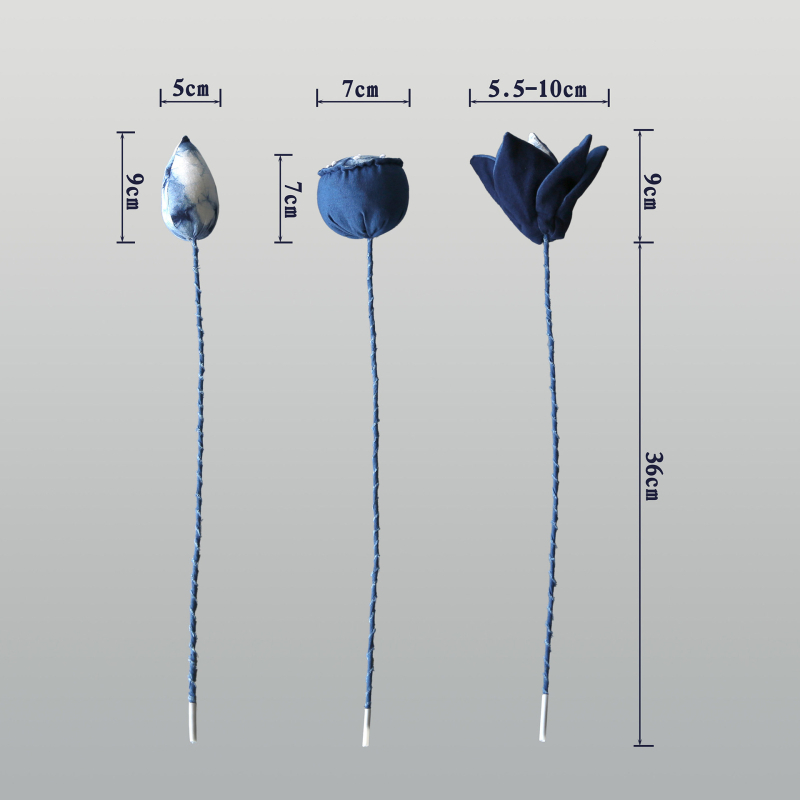 Bumingtang aranjament floral din textile, lucrat manual, cu lotus albastru vopsit și poduri de lotus pentru decor casnic