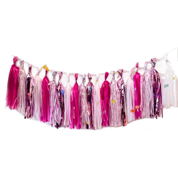 Flori din hârtie cu ciucuri, perdea din satin ca ploaie; fundal pentru sală de clasă și sărbători, decor pentru prima petrecere de ziua de naștere, pachet de panglici colorate