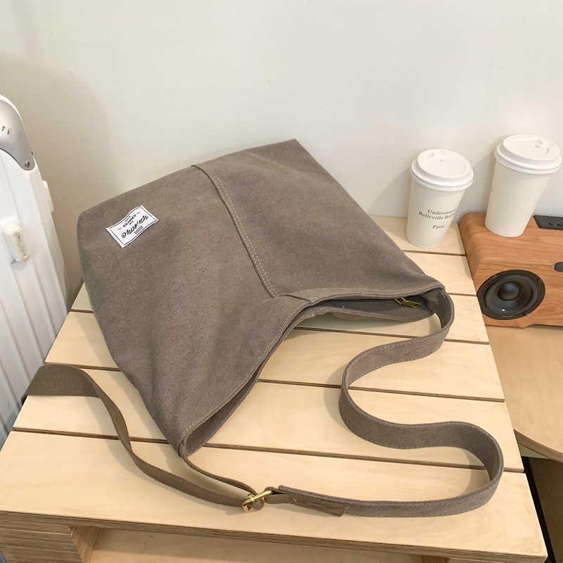 Jednobojna platnena torba preko ramena, srednje veličine, Harajuku gradski stil, pogodna za parove