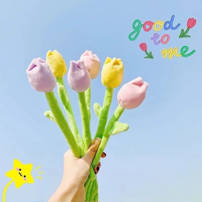 Buchet de lalele textile cu trandafir pluș – flori artificiale decorative pentru Ziua Copilului.