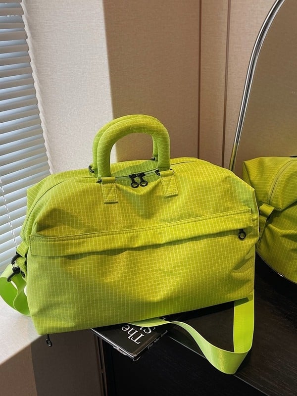 Prijenosna lagana crossbody torba za sport i fitness, putna torba velike kapacitete za kratka putovanja, za žene i muškarce