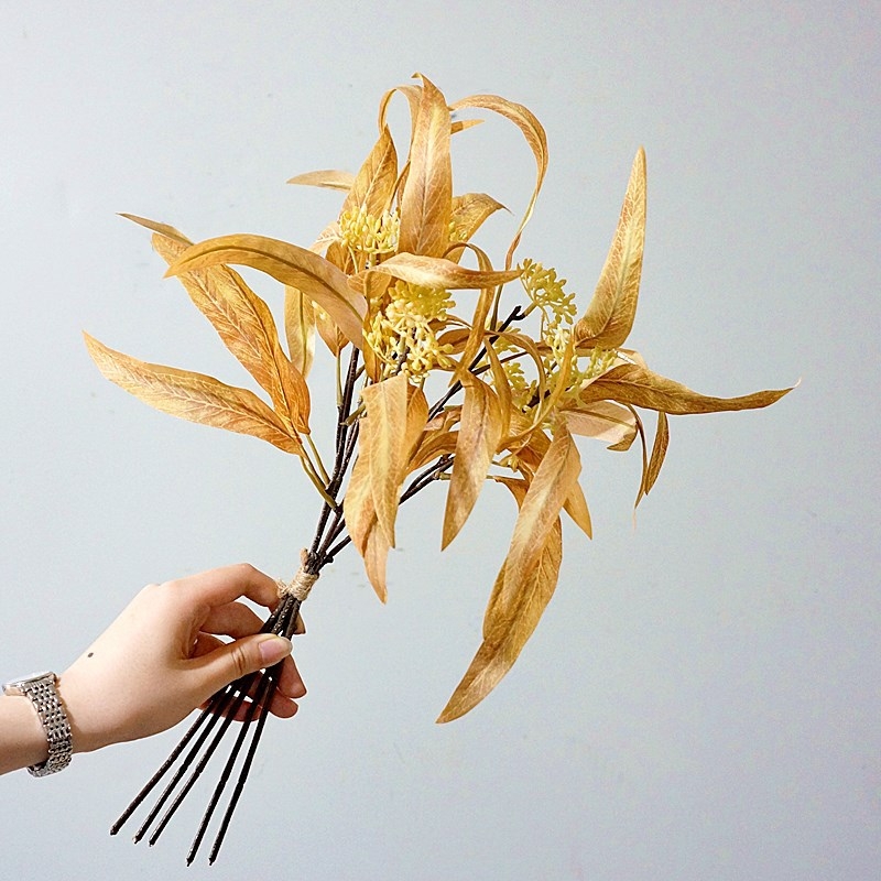 Buchet Nordic minimalist cu frunze curbe de eucalipt și frunze de bani pentru decor acasă