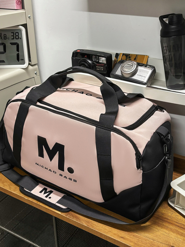 Torba za putovanje velikog kapaciteta 20–35 L, unisex ruksak i torba preko ramena / crossbody, s odjeljkom za suhu i mokru odjeću