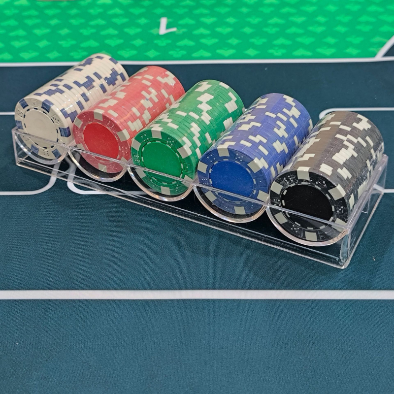 Kraljevski čip žeton s ugrađenim metalnim umetkom, prilagodljiv logotip, za Texas Hold’em, Mahjong i Baccarat – nagradni žeton za igru