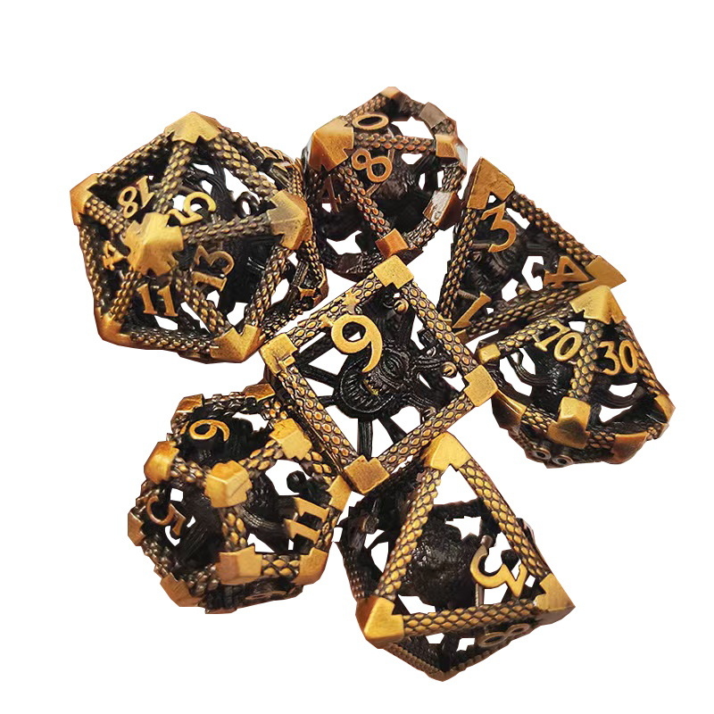 Metalne D20 kocke s otvorom u crveno-brončanoj boji, za D&D i TRPG Cthulhu