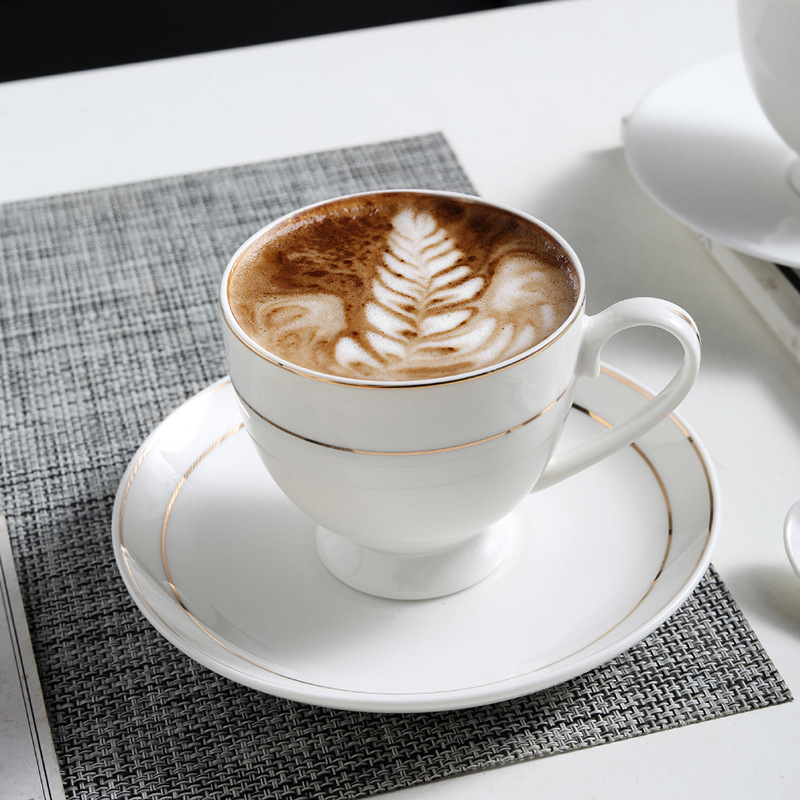 Set de cești de cafea din ceramică cu farfurie, design minimalist monocrom cu logo – potrivit pentru casă, birou și cafenea