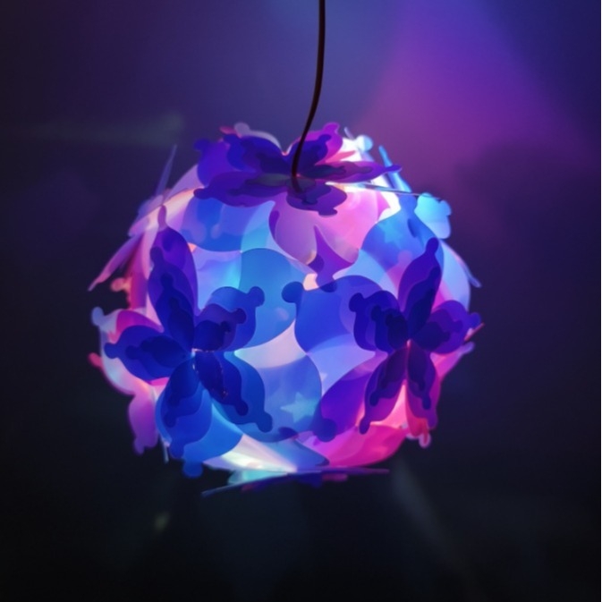 Lanternă LED rotundă, 16 cm, lumină colorată cu efect laser și folie aurie