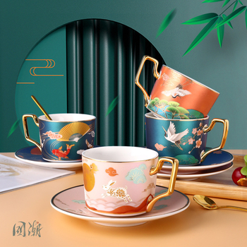 Căniță de cafea din porțelan cu farfuriu și linguriță, stil european, mic lux pentru uz casnic, ceai cu flori