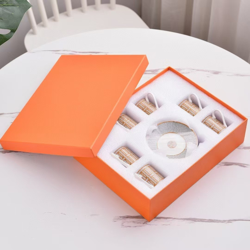 Set ceramic de cafea în stil european, cu farfurioare pentru ceai, cești pentru desert, stil espresso turcesc, în cutie cadou