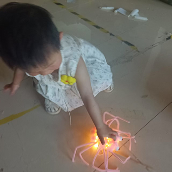 2025 Lanternă portabilă cu păianjen desen animat, luminoasă, jucărie pentru copii