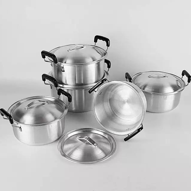 Oală de aluminiu cu capac, diametrul 16–24 cm, mânere duble, oală pentru supe
