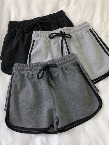 Ženske ljetne sportske šorceve, korejski stil, opuštena silueta, visoki struk, A-kroj, široke nogavice, dužina 3/4, za svakodnevno nošenje