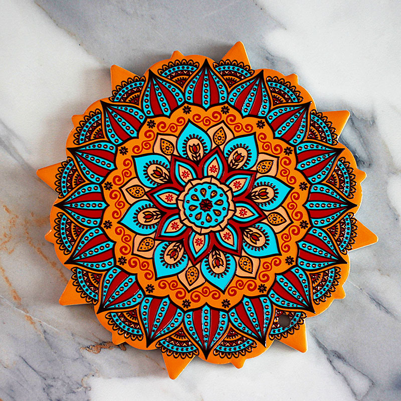 Mandala ανάγλυφη κεραμική σουπλά 20 cm με φλοράλ μοτίβο
