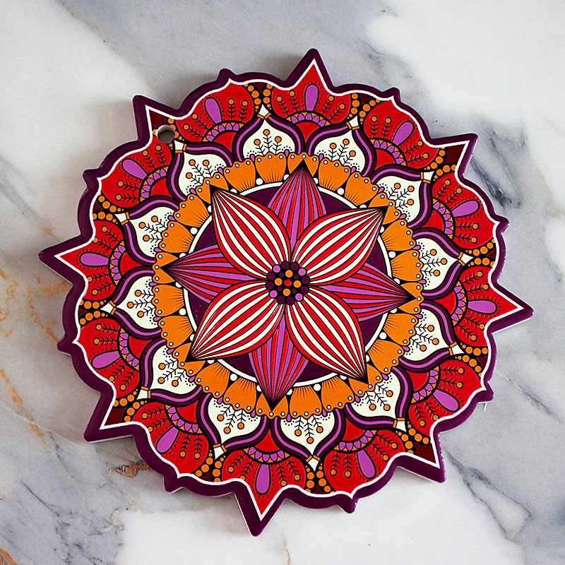 Mandala ανάγλυφη κεραμική σουπλά 20 cm με φλοράλ μοτίβο