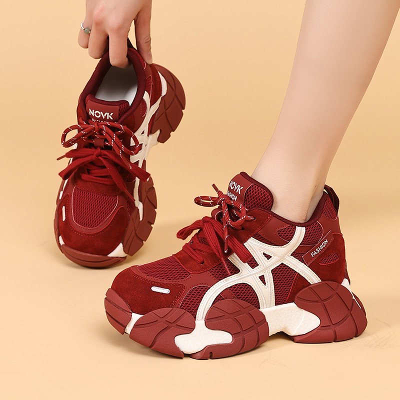 Női dad sneakers 2026 tavasz – mindennapi sportcipők vastag talppal a magasság növeléséért, légáteresztő belső