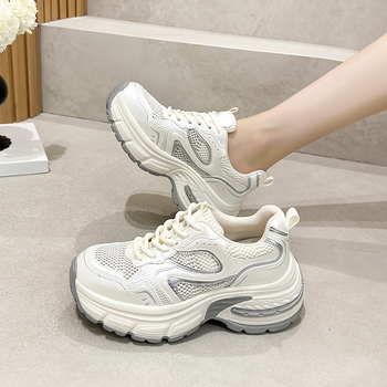 Ženske mrežaste prozračne tenisice stil dad shoes, lagane i svakodnevne, s povećanjem visine 6–8 cm, ljeto 2025, veličine 32–33
