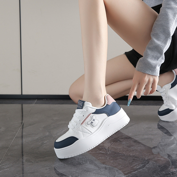 Ženske bijele tenisice s debelim potplatom, korejskog stila casual sneakers na vezanje, PU gornji dio