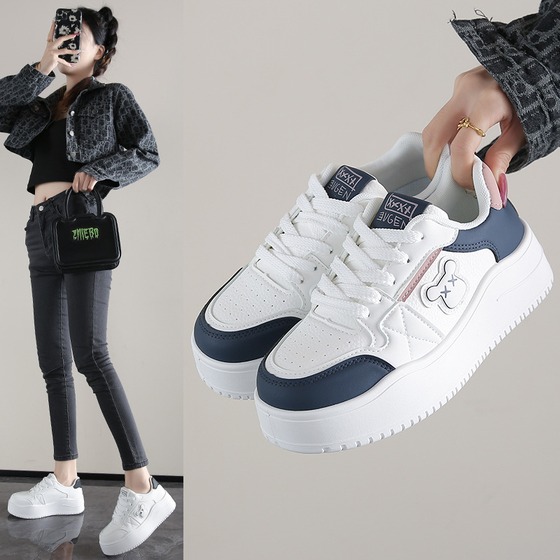 Ženske bijele tenisice s debelim potplatom, korejskog stila casual sneakers na vezanje, PU gornji dio