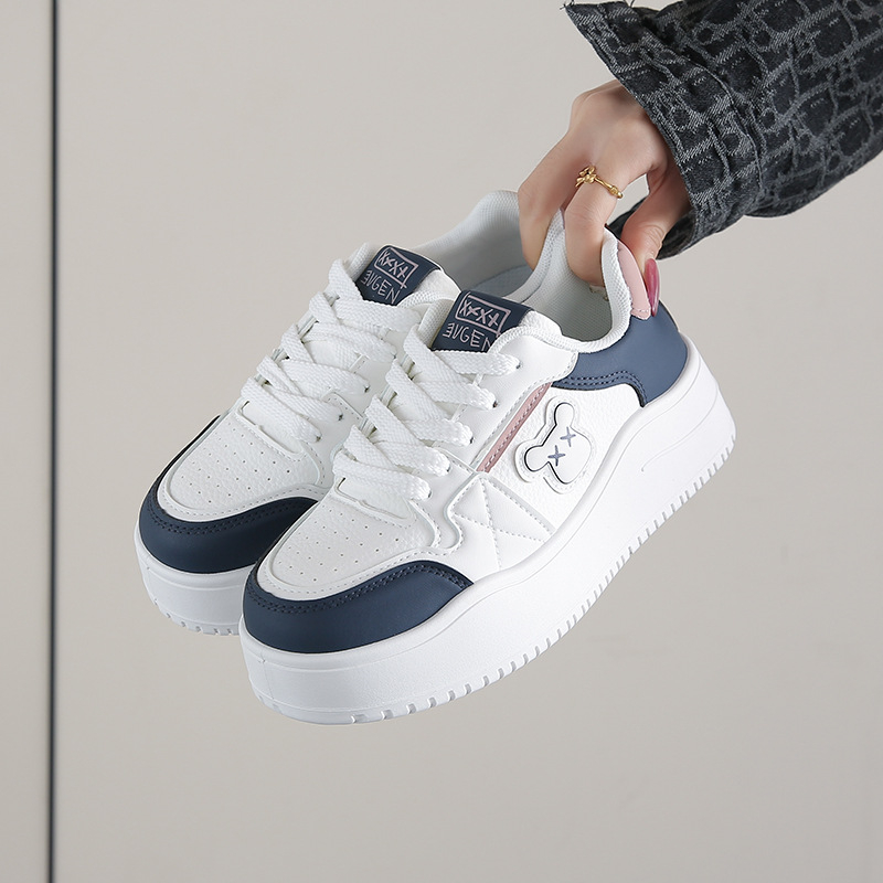 Ženske bijele tenisice s debelim potplatom, korejskog stila casual sneakers na vezanje, PU gornji dio