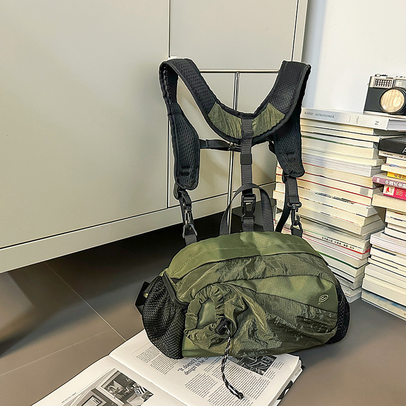 Modni najlonski ruksak za slobodno vrijeme i putovanja, kompatibilan s 14-inčnim prijenosnim računalom, unisex, kapacitet ispod 20 L