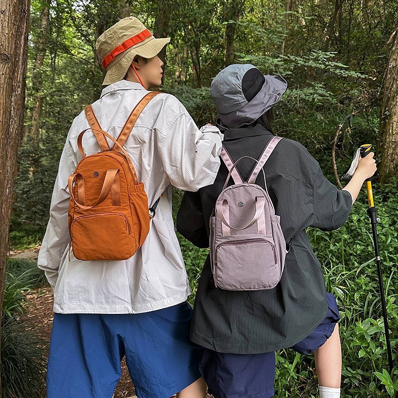 Dvojno funkcionalna crossbody torba i platneni ruksak za putovanja, lagana, unisex, model 2026