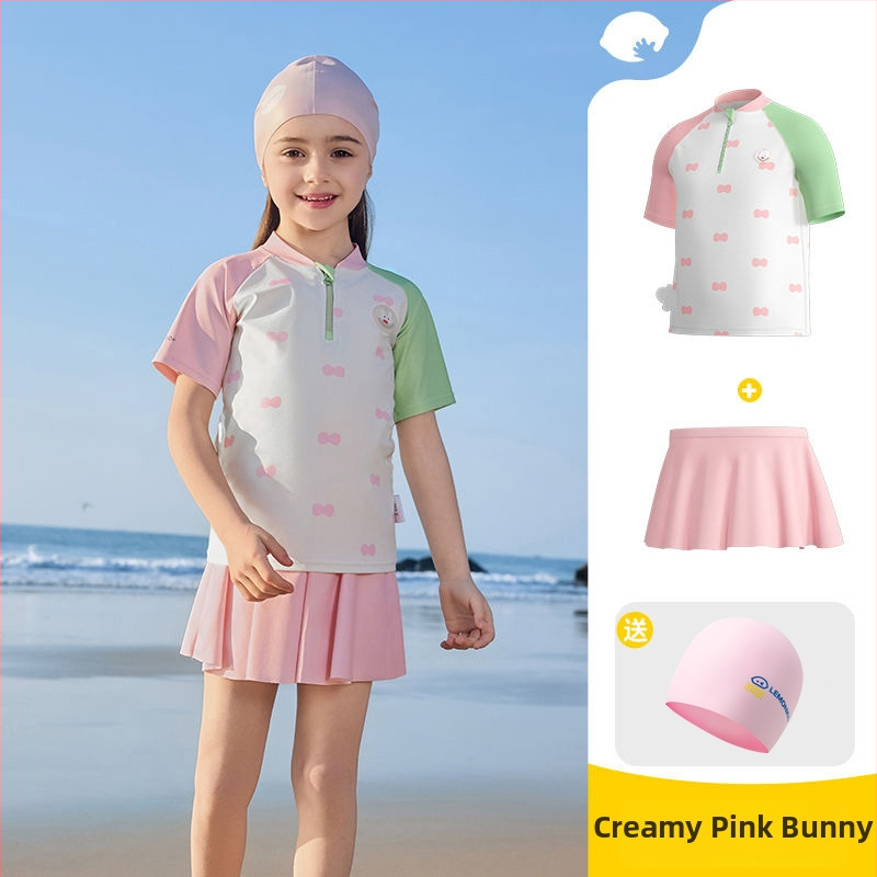 Detské jednodielne plavky s krátkym rukávom, ochrana proti slnku, unisex, pre vek 2–8 rokov.