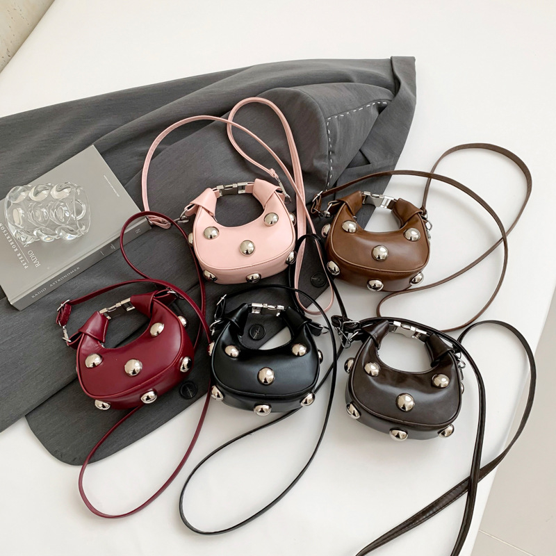 Ženska mini PU kožna crossbody torbica, proljeće 2025, moderan stil
