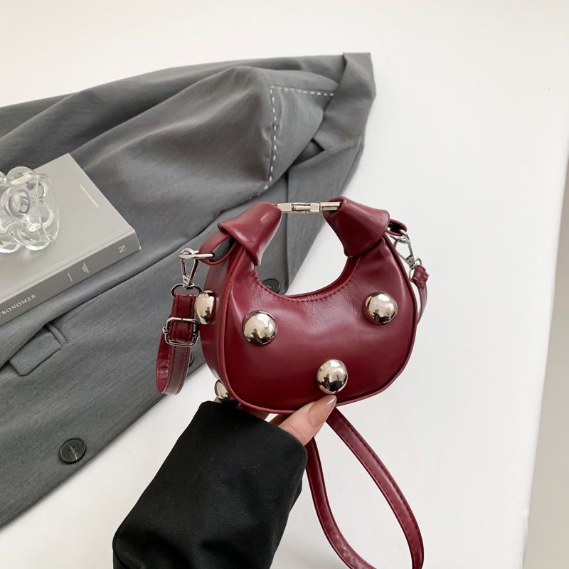 Ženska mini PU kožna crossbody torbica, proljeće 2025, moderan stil