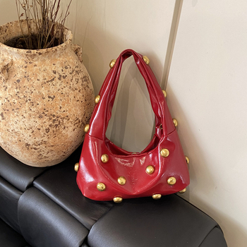 Ženska crossbody torba u korejskom stilu, velika kapaciteta, tekstura riveta, proljeće 2025