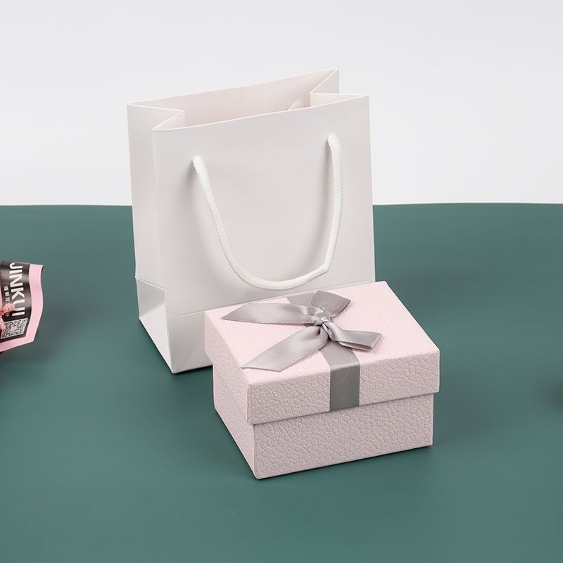 Cutie cadou pentru ruj – mică cutie goală pentru ruj și luciu de buze, ambalaj premium pentru mostre de parfum.
