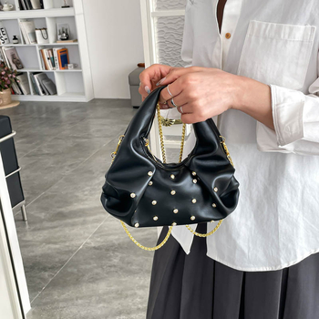 Γυναικεία τσάντα crossbody με αλυσίδα, ευρωπαϊκού στυλ μόδας, λεπτομέρεια καρφιών, μικρή τσάντα ώμου